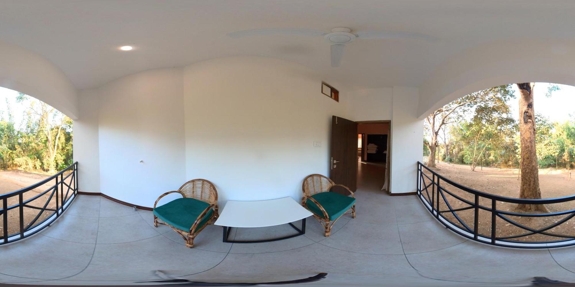 Landmark Woods Hotel Kaziranga Exterior photo