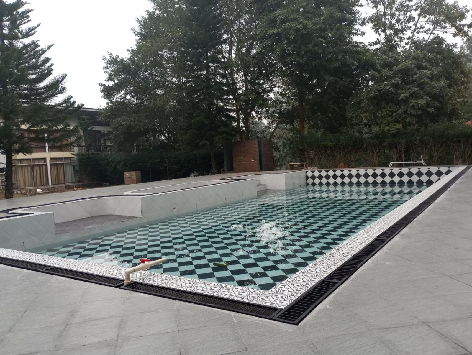 Landmark Woods Hotel Kaziranga Exterior photo